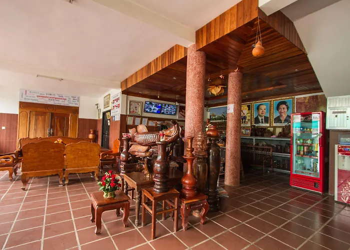 Botoum Hotel