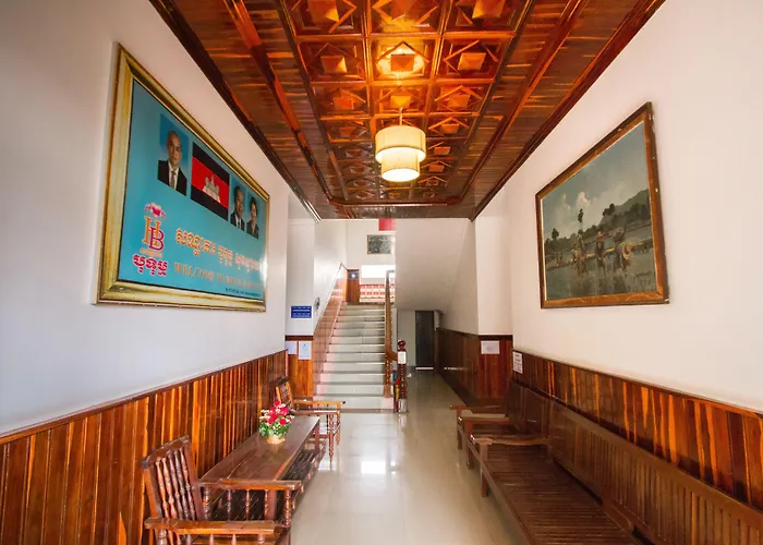 Botoum Hotel