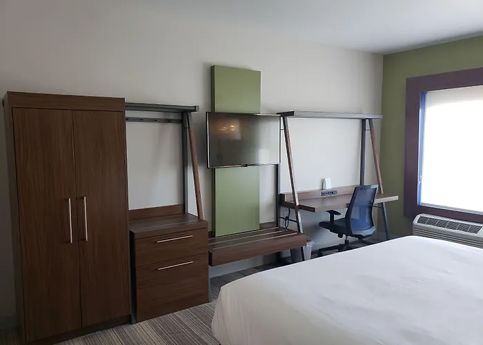 Holiday Inn Express & Suites - Brigham City - North Utah By Ihg