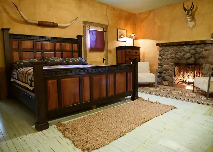 Rancho De La Osa Guest Ranch
