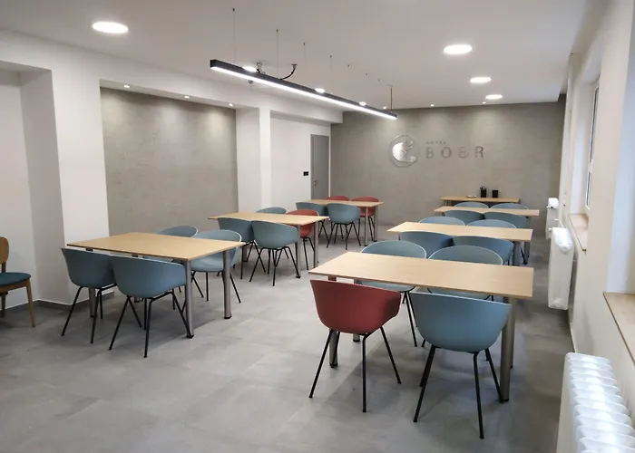 Hotel Bobr