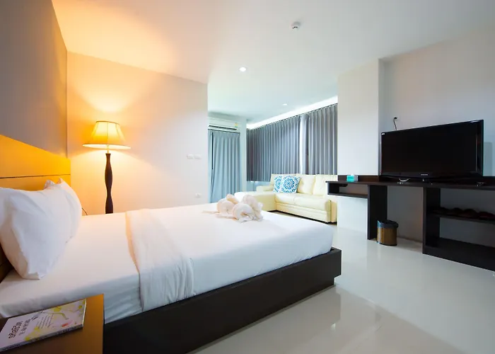Lee Hotel