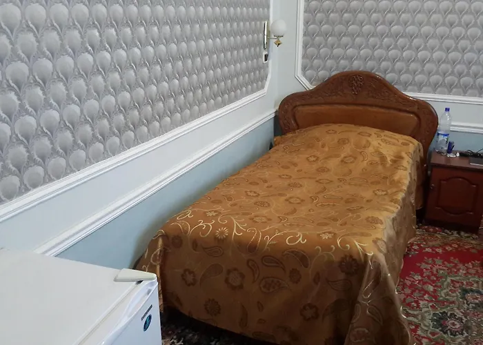 Islambek Hotel & Travel