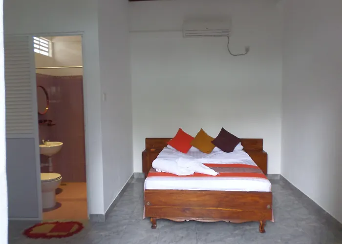 Leo'S Home Stay