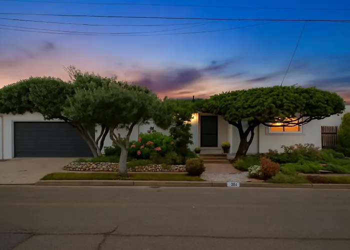 @ Marbella Lane - Oceanfront W/ Unobstructed Views!!