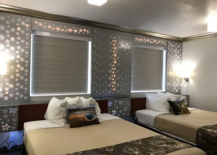 Lake View Suites