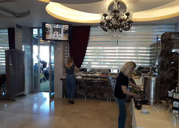 Grand Ezel Hotel