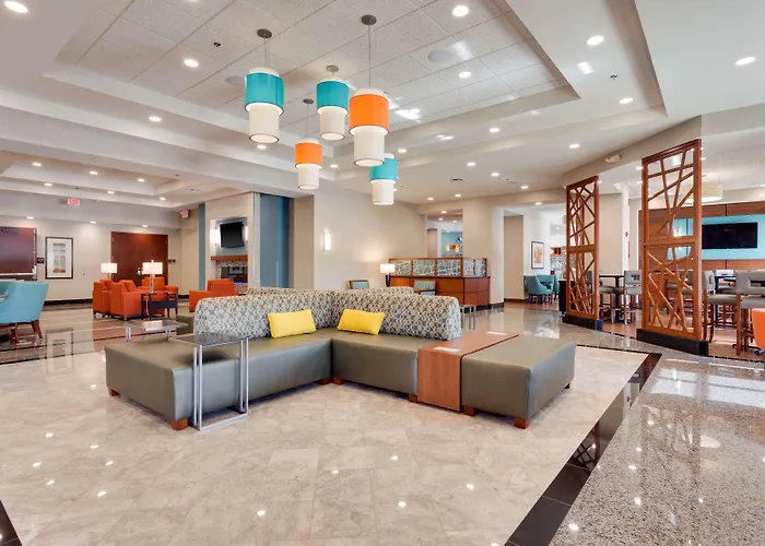 Drury Plaza Hotel St. Louis St. Charles