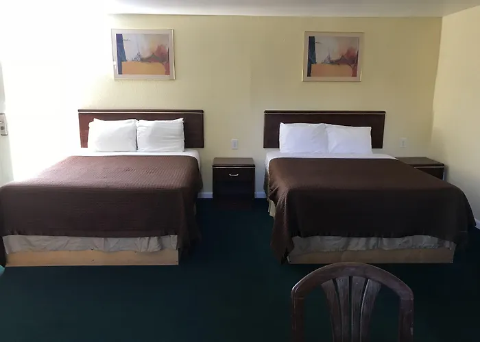 Relax Inn Of Medford