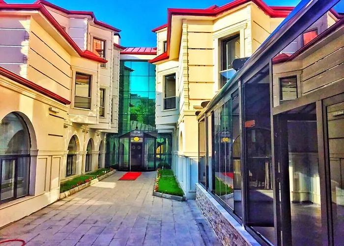 Kars-I Si̇Ri̇N Otel