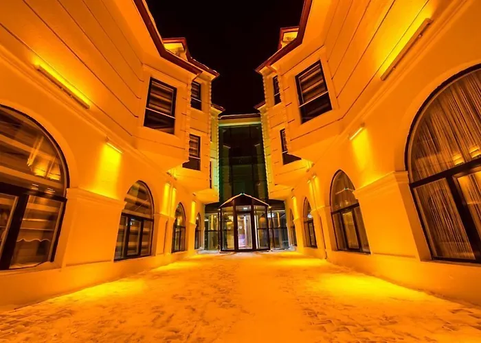 Kars-I Si̇Ri̇N Otel