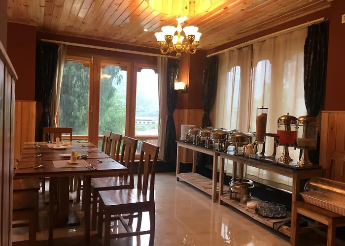 Hotel Khamsum