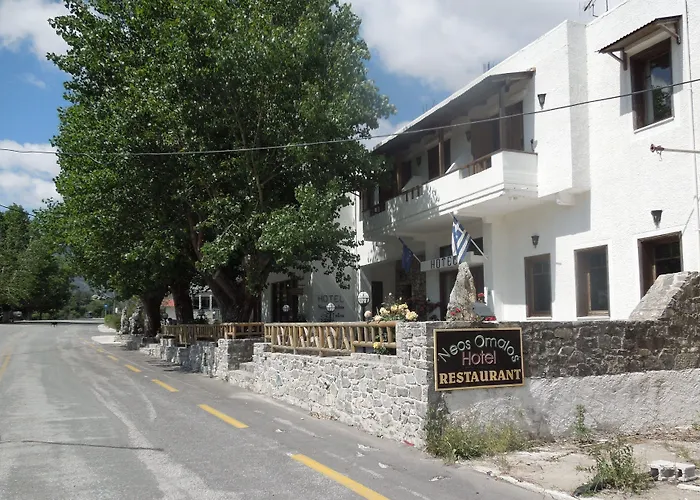 Neos Omalos Hotel