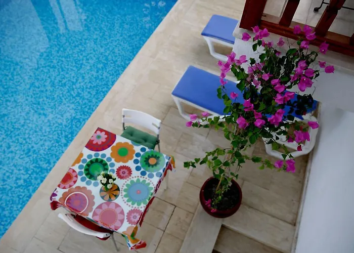 Ayka Hotel