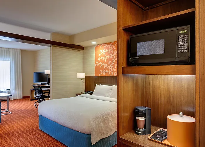 Fairfield Inn & Suites By Marriott Decorah