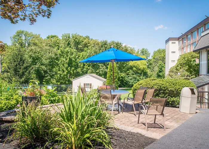 Chester Hotel And Conference Center