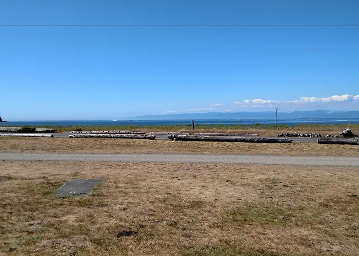 Crescent Beach And Rv Park