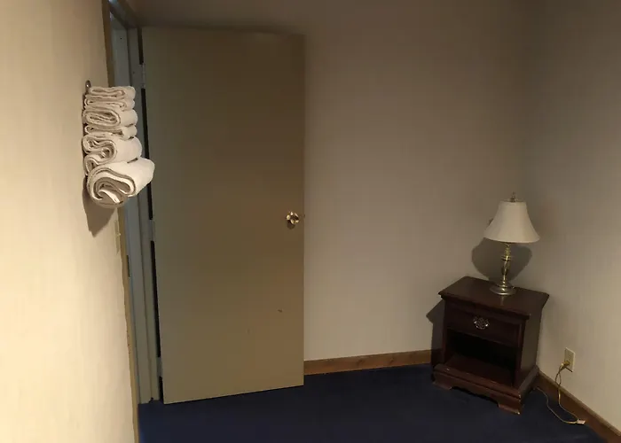 Denison Inn And Suites