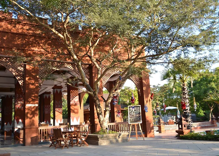 Heritage Bagan Hotel