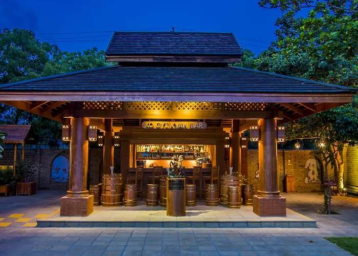 Heritage Bagan Hotel