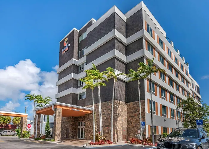 Comfort Suites Fort Lauderdale Airport & Cruise Port