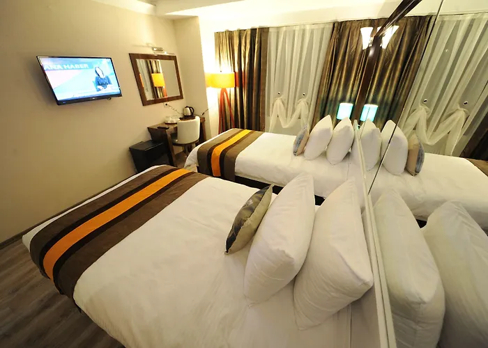 Yucel Hotel