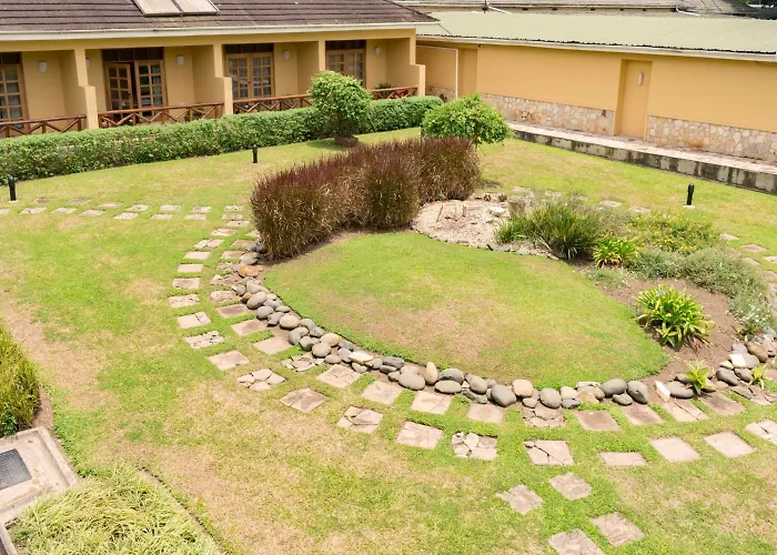 Mountains Of The Moon Hotel Fort Portal