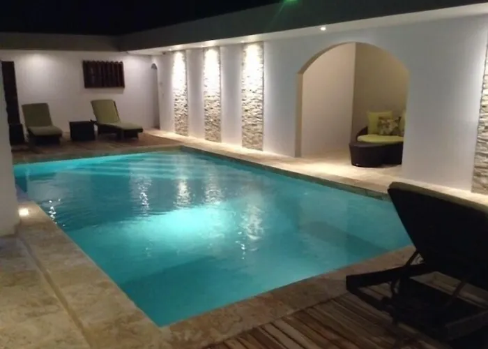 Hotel Flor De Sarta