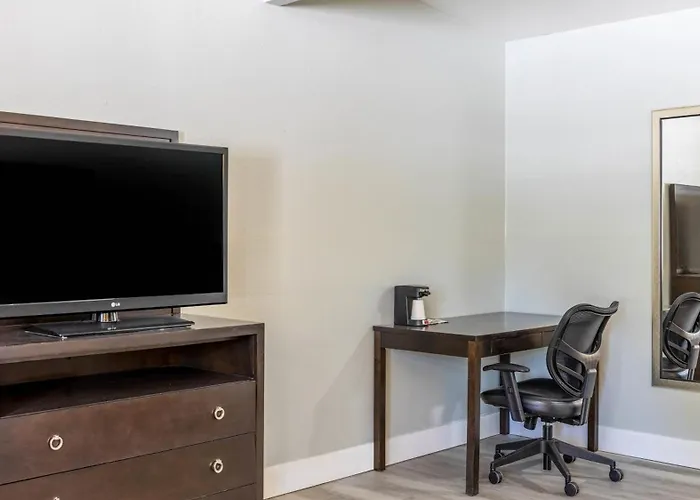 Motel 6 - Aberdeen, WA