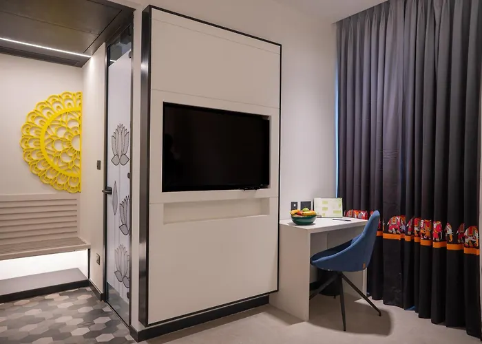 Zibe Luxe Kakinada By Grt Hotels
