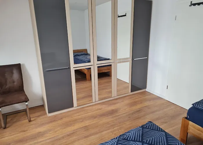 Schöne Dachgeschoss Wohnung