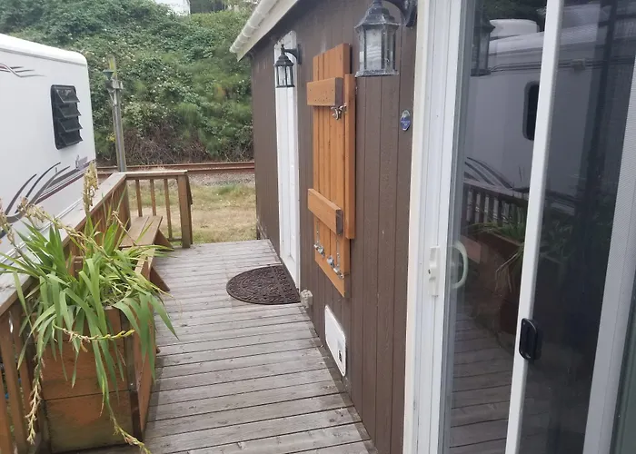 Paradise Cove Rv Resort & Marina