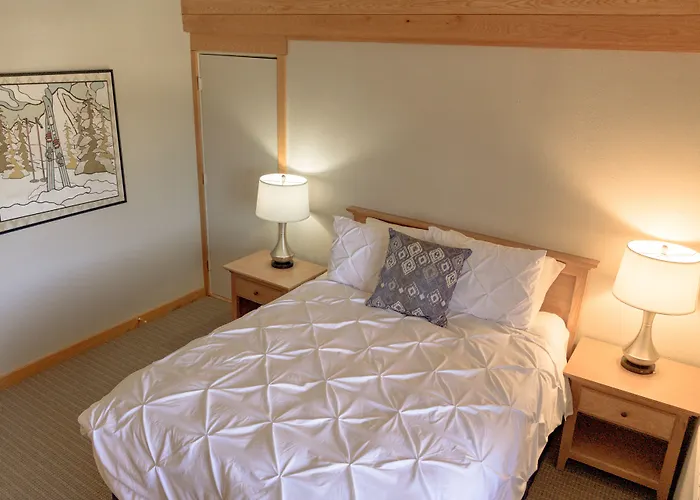 Sugarloaf Inn