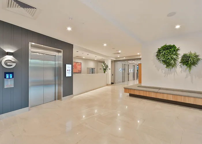 Best Western Plus North Lakes Hotel