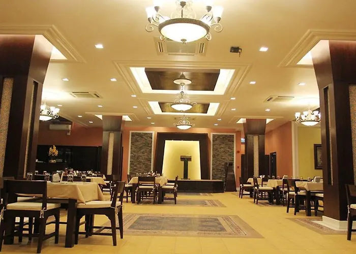 Chour Palace Hotel