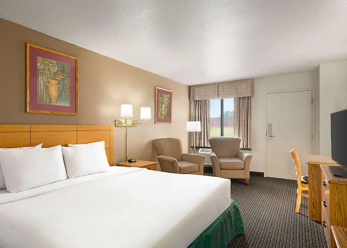 Travelodge By Wyndham Wellington