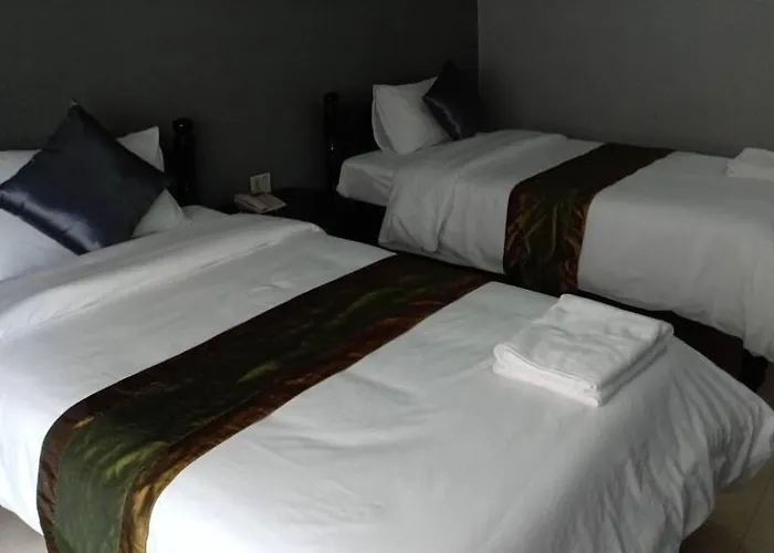 Submukda Phoomplace Hotel