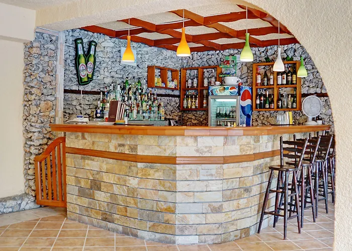 Hotel Exotica