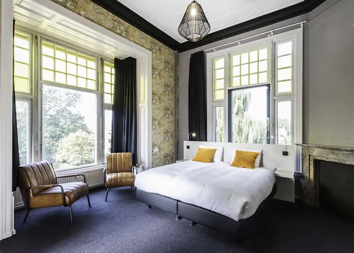 Rijksmonument Hotel De Sprenck - Including Free Private Parking