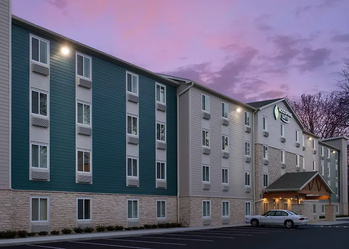 Woodspring Suites Naples East