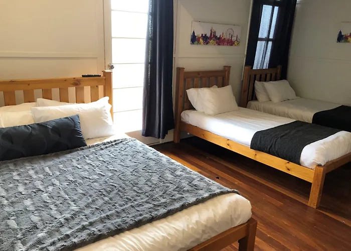 Gin Gin Budget Accommodation