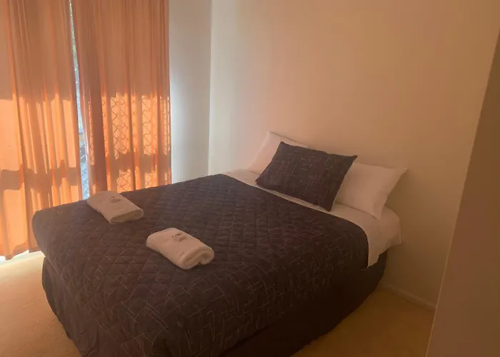 Gin Gin Budget Accommodation