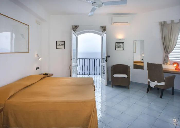 Hotel Punta Scario