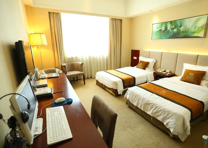 Royal Crown Hotel