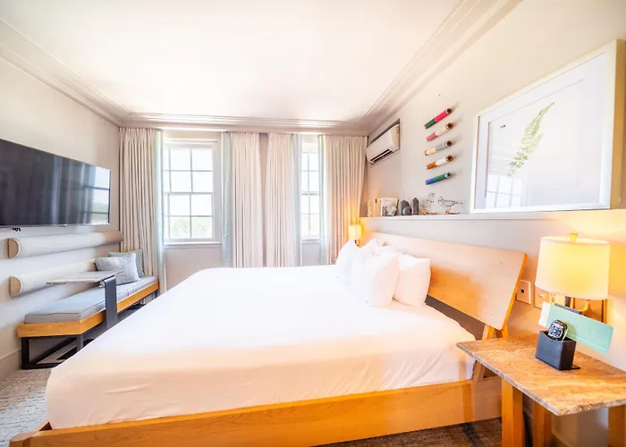 Hotel Weyanoke (Adults Only)
