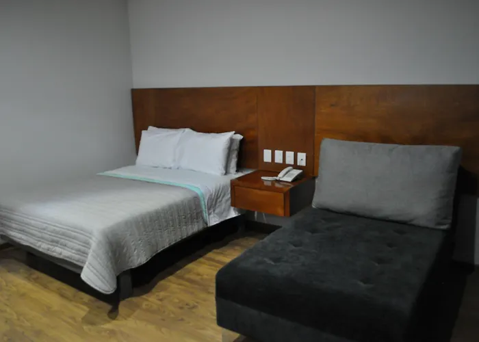 Amd Hotel