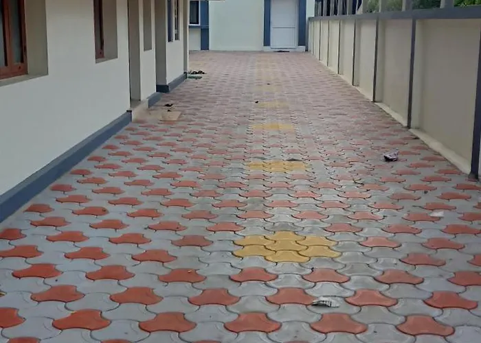 Sri Kumaran Lodge & Hall