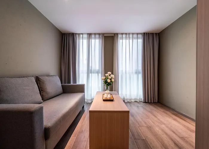 Shengfeng Mingzuo Hotel