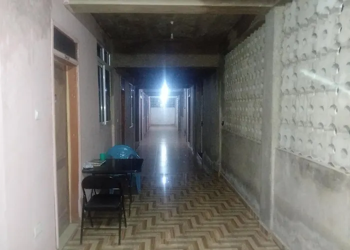 Breazer Lodge