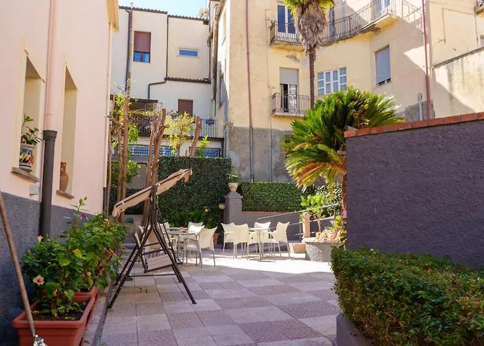 B E B Hotel Alexia